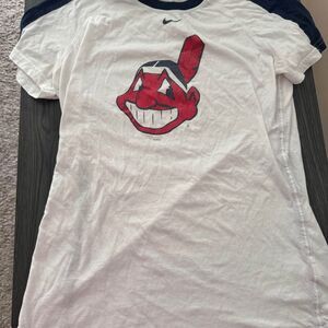 Cleveland Indians tshirt